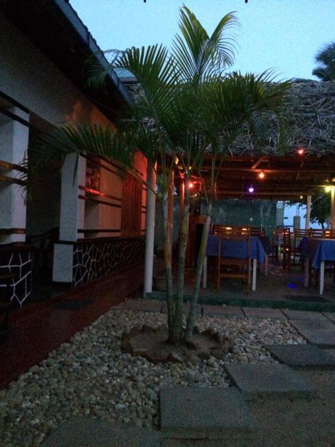 Viraj'S Garden Hotel Tangalle Eksteriør billede