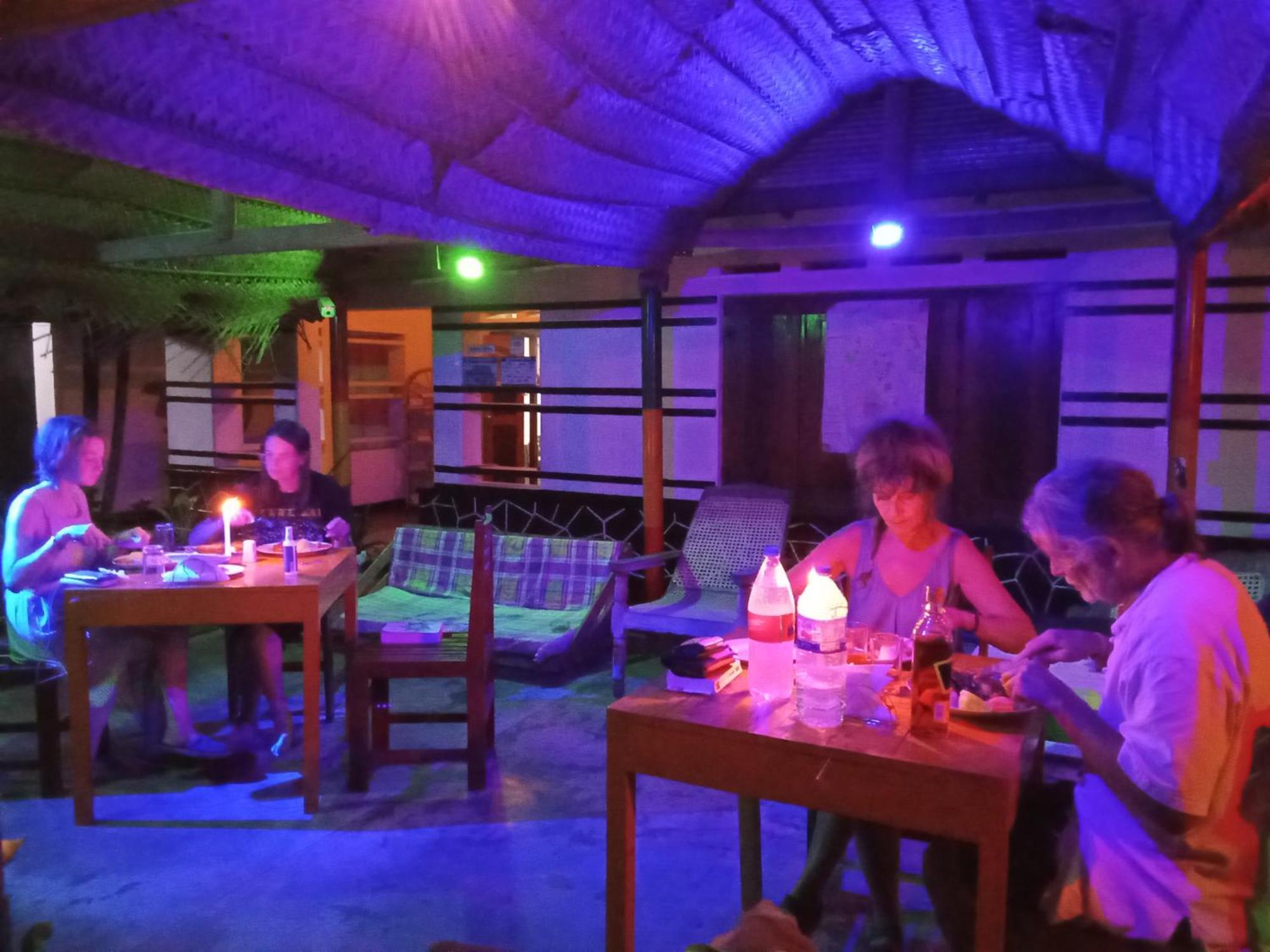 Viraj'S Garden Hotel Tangalle Eksteriør billede